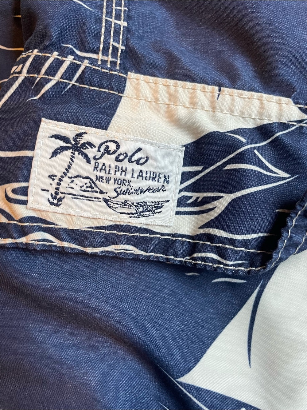 Polo Ralph Lauren Navy Sailboat Print Men's Swim Shorts Size Large - Picture 6 of 6